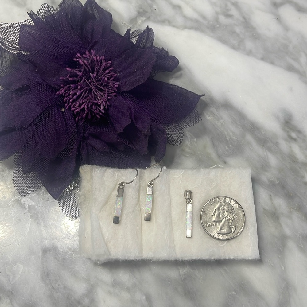 White Opal dangle earrings and pendant set in sterling. Chain not included.
